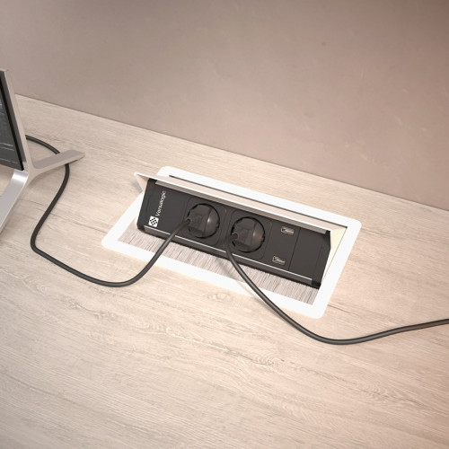 Выдвижной блок розеток в стол, 3х220В + USB A+C, черный, Versanet ASA ASA-060.31F.00509