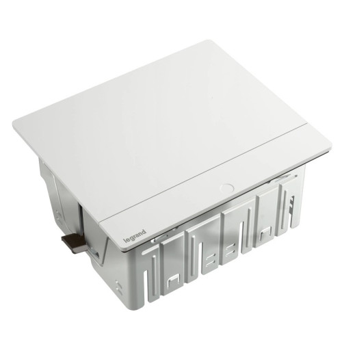 Выдвижной лючок для розеток, 4 модуля, белый, INCARA Legrand 654801