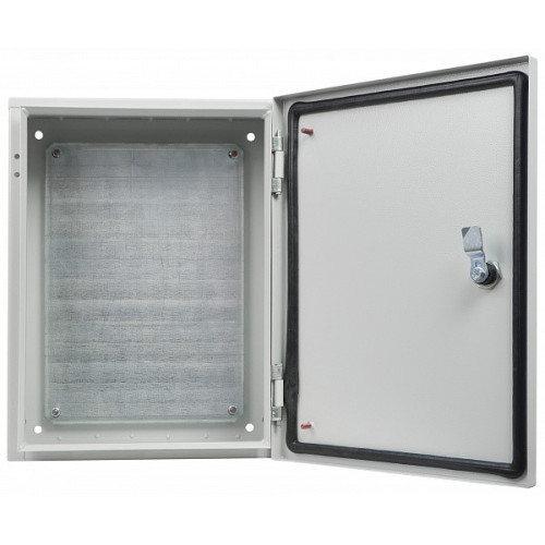 Корпус с монтажной панелью металлический 40*30*15 см, IP54, серии UBox A0260020015