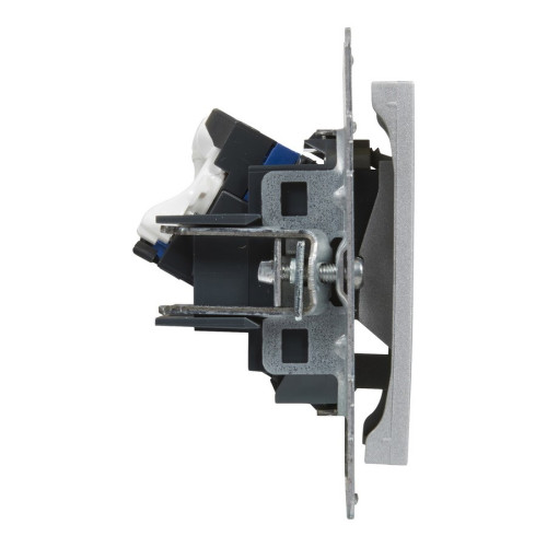 Розетка информационная RJ45 cat. 6 UTP, алюминий, Suno Legrand 721352