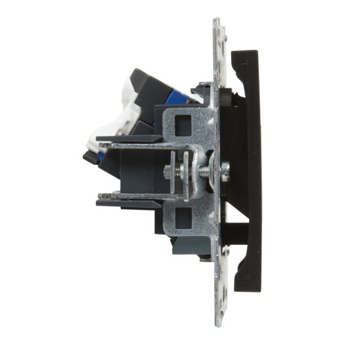 Розетка информационная RJ45 cat. 6 UTP, черный, Suno Legrand 721452