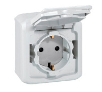 Розетка влагозащищенная IP44 накладная, белый, 782373 Legrand Quteo