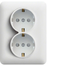 Розетка с заземлением двойная со шторками, белый, Lumina-2 WL1260 Hager