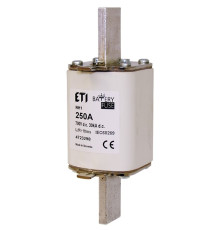 Предохранитель для защиты аккумуляторных батарей NH-3 Battery 630A 700V DC