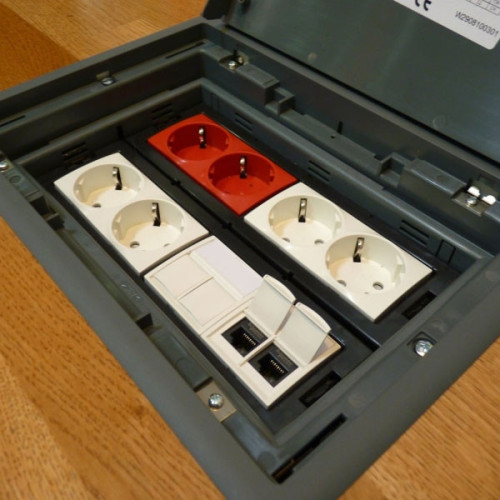 Напольный лючок для розеток, 16 модулей, OptiLine 45 ISM50638 Schneider Electric