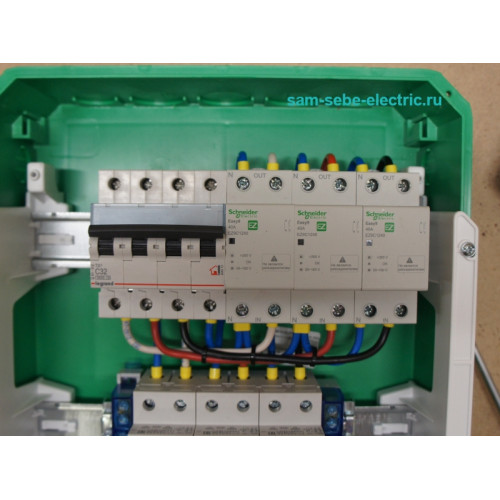 Реле напряжения 40А Easy9 EZ9C1240 Schneider Electric