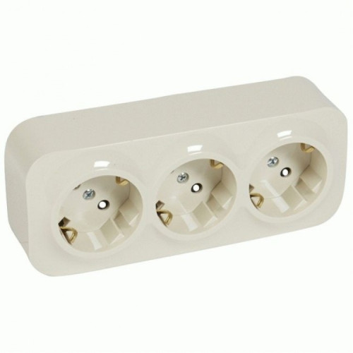 Розетка тройная накладная, слоновая кость, 782448 Legrand Quteo