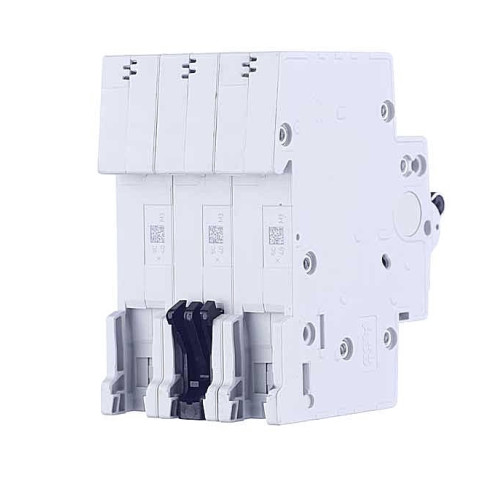 Автоматический выключатель 20А, 3 полюса, уставка C, ABB SH203-C20