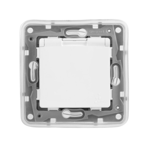 Розетка влагозащищенная IP44 с заземлением, белый, 672232 Legrand Etika