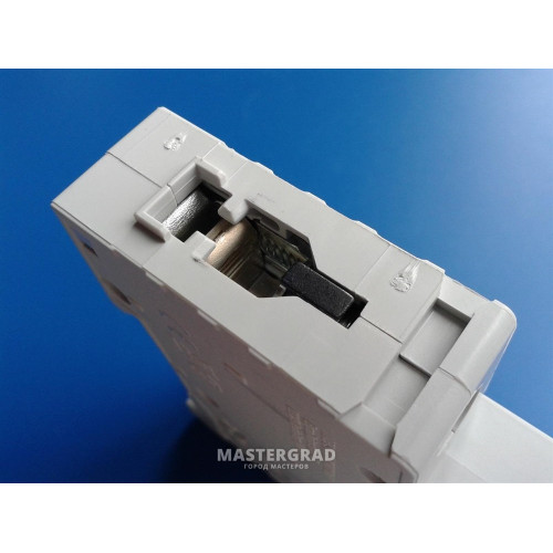 Автоматический выключатель 6А, 3 полюс, тип C, SZ203-C6 ABB 2CDS253025R0064