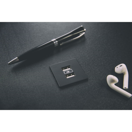 Розетка USB тип А+С в стол и мебель, черный, Versapick ASA 060.29Z.00045