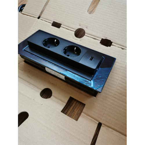 Вращающийся блок розеток 220В+USB EVOline BackFlip, черный