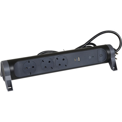 Удлинитель на 3 розетки 16 А с USB A+C, с УЗИП, кабель 1,5 м, черный, премиум 694512 Legrand