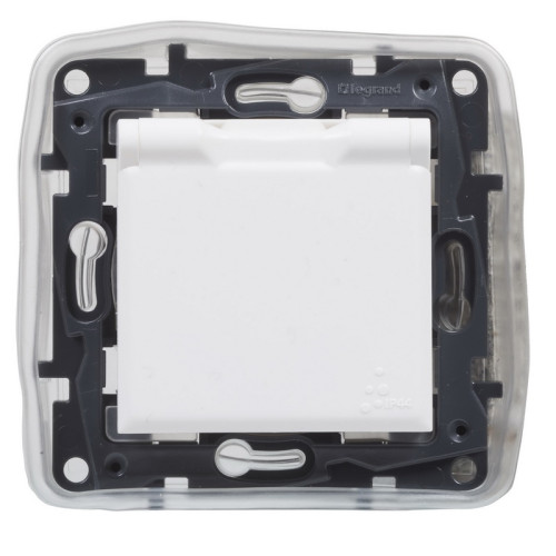 Розетка электрическая с крышкой IP44, белый, Niloe Step Legrand 863123B