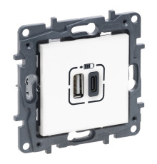 Розетка USB тип А+C 12Вт+15Вт 5В, белый, Niloe Step Legrand
