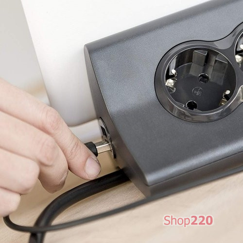 Удлинитель с держателем планшета на 3 розетки и USB, черный, 694811 Legrand